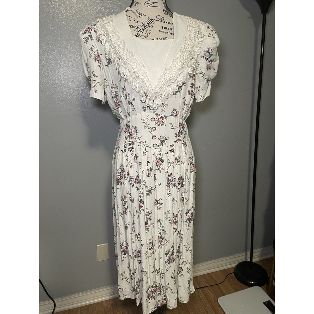 SL Fashions Petite White Floral Beaded Drape Dress Size 14P Vintage